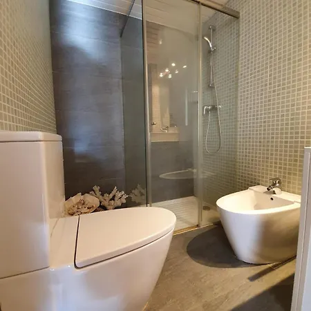 Penthouse In Platja D Aro Front Sea With Parking شقة بلاتجا ذارو