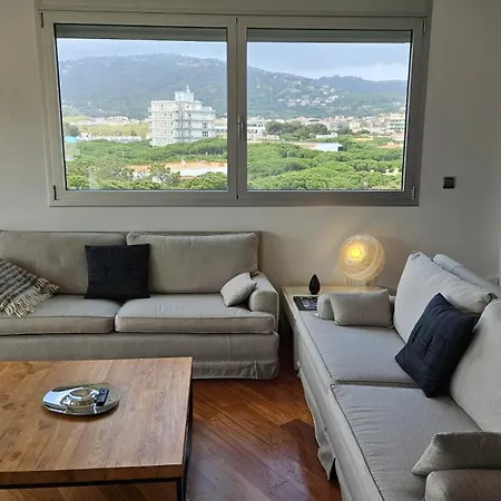 Penthouse In Platja D Aro Front Sea With Parking شقة *