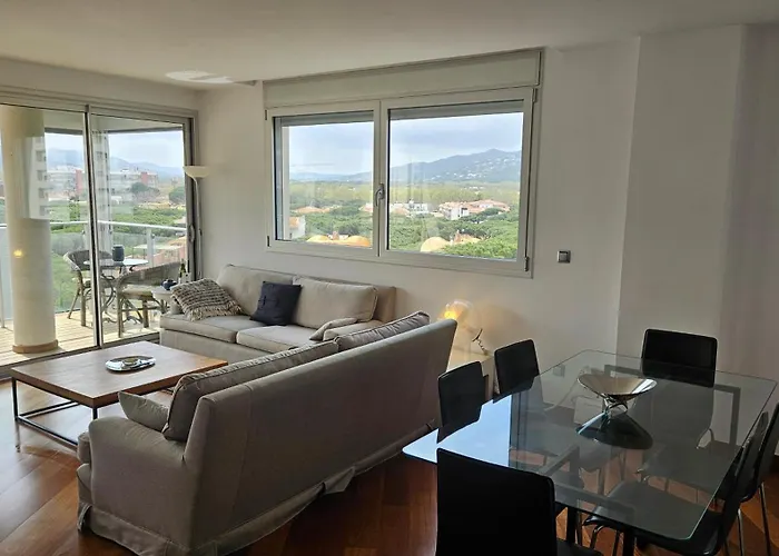 Lejlighed Penthouse In Platja D Aro Front Sea With Parking Platja d'Aro