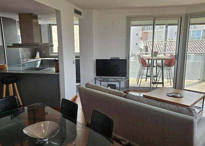 Penthouse In Platja D Aro Front Sea With Parking * Platja d'Aro